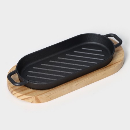 The pan on the wooden stand “Oval Grill”, with pens 26 × 10 × 2.5 cm
