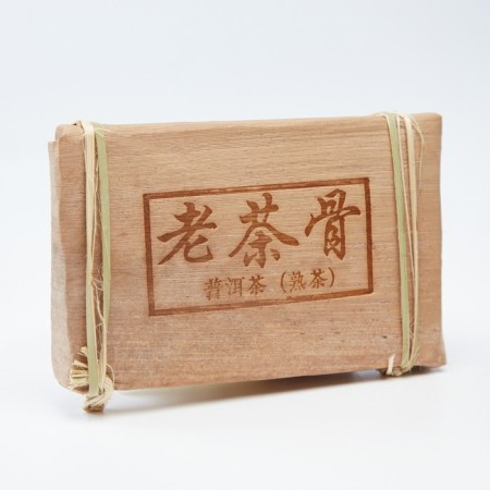 Chinese sustained black tea "Shu puer. Lao Chagu", 250 gr, 2010, Yunnan, brick
