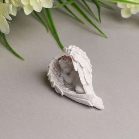 Polystone souvenir "angelic dreams" in a wreath of roses, mix, 6.5x3x4 cm-2