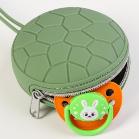 A container for storing and sterilizing the nipples and dummies, silicone, green color-2