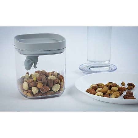 Container for food products Qualy Lucky Mouse, 600 ml-12