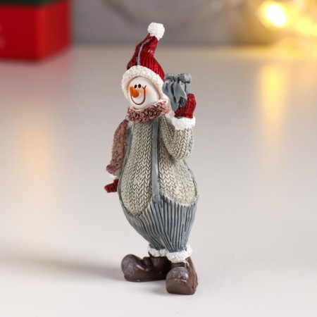Polystone souvenir "Snowman in a knitted outfit and cap" MIX 9.3x4.3x2.5 cm-4