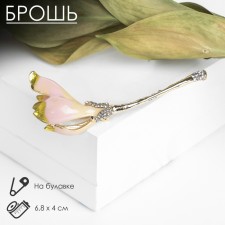 Brooch 
