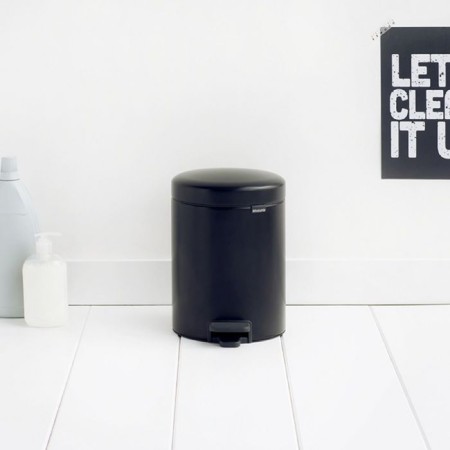 Brabantia Newcon bucket, plastic inner bucket, with a pedal, black matte color, 5 liters-4