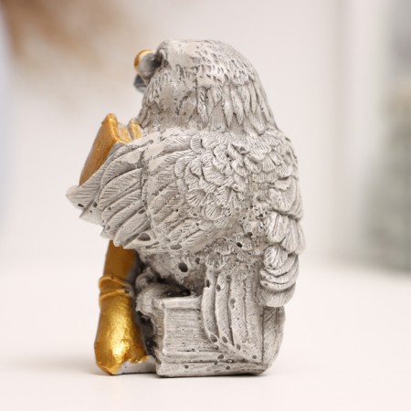 Figure "Raven with a book" 10x5x5cm-2