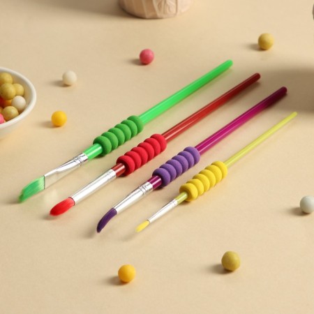 A set of confectionery brushes for decorating the Dilan "Artist", 20 × 5.5 cm, 4 pcs