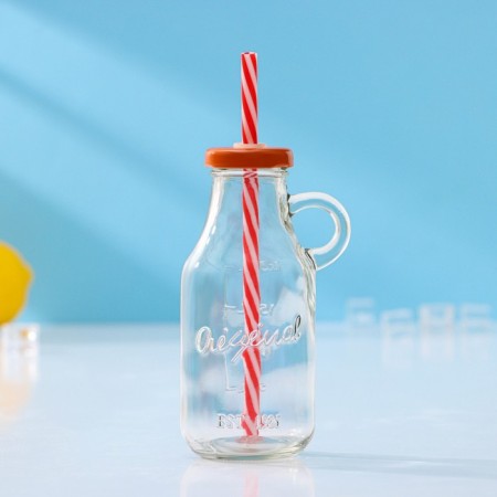 Glass bottle with a lid and a tube, 200 ml, 7.5 × 6 × 14.5 cm, color mix-11