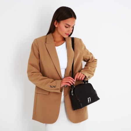 Cross-Bodi Bag on a zipper, the color is dark brown-9