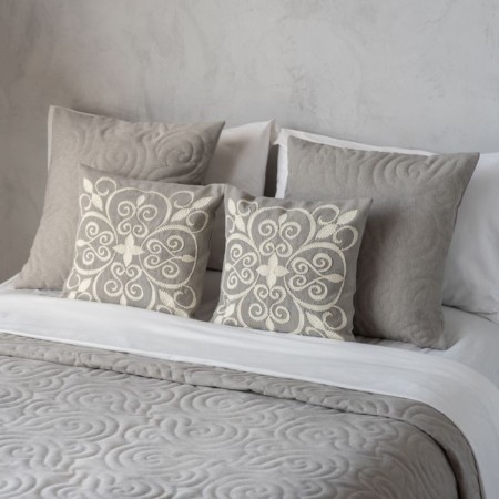 Cover with pillowcases "Diana", size 230x250 cm, beige-gray color-1
