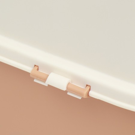 The toilet is closed with a folding top of 36 x 51 x 34 cm, orange-10