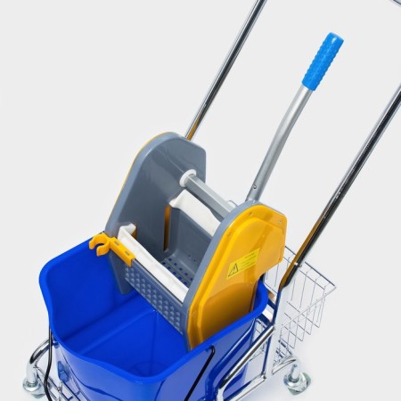 The harvester is simultaneous with vertical and grid, blue bucket 25 liters, chrome frame-2