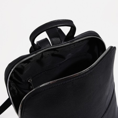 A backpack with a zipper, "Medvedkovo", the color is black-5