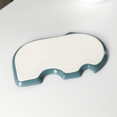 Tea couple ceramic "elephant", 2 items: a mug with a spoon of 220 ml, a saucer 19 × 12.5 cm-3