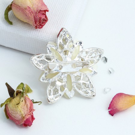 Brooch "Assorted" flowers rice, white color in silver-1