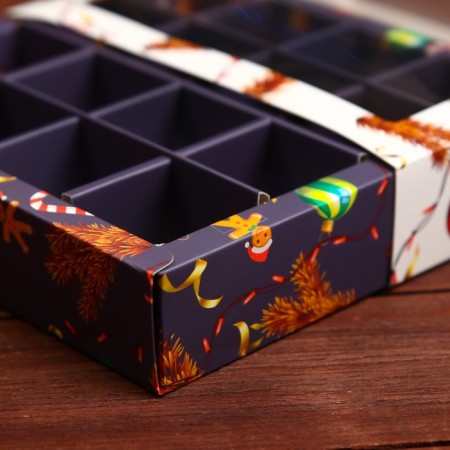 Box for sweets 16 pcs, 17.7 x 17.7 x 3.8 cm "Happy holiday!"-2