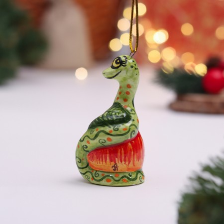 Souvenir "Snake on an apple", 10 cm, Mayolik-1
