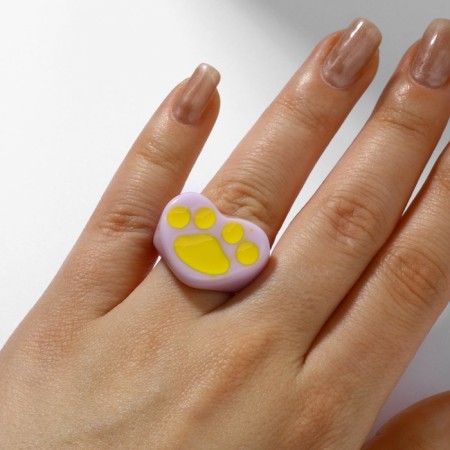 Ring "Haw", the color is lilac-yellow, dimensionless-2