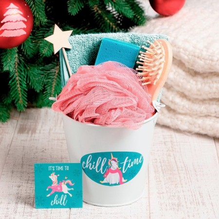 New Year. New Year's gift set "Chilltime": a towel and accessories