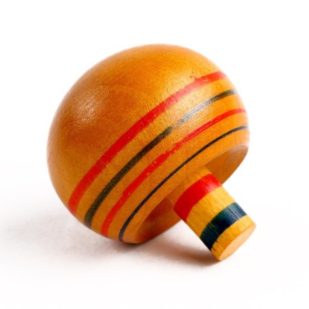 Wooden top "Robby" 3.1 × 3.1 × 3 cm-1