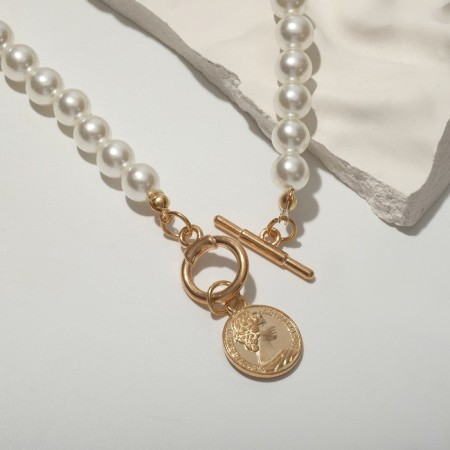 The necklace "Pearls" circle, ball No. 10, white color in gold, l = 45 cm-1