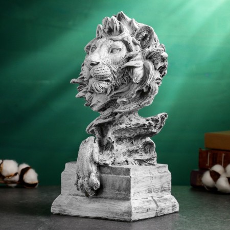 Figure "Leo" under stone, 30cm-1