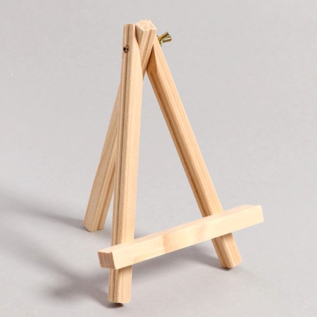 The easel is demonstrated, desktop, tripod - 3.5 × 14 × 19 cm
