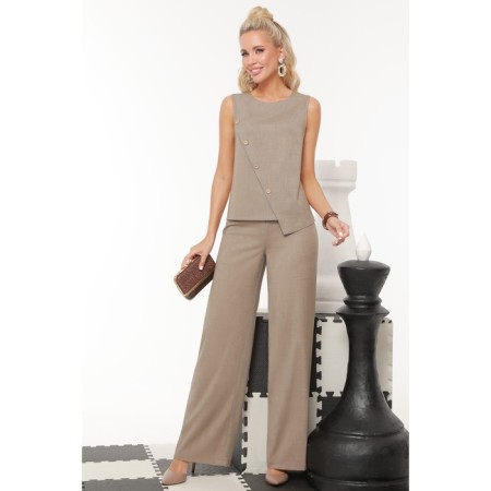 Female suit, size 54-1