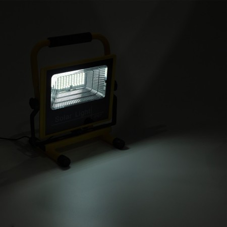 Battery-proceeding flashlight, portable 40 watts, 7000 mAh, IP67, 8 hours of work, 19 x 23 cm-5