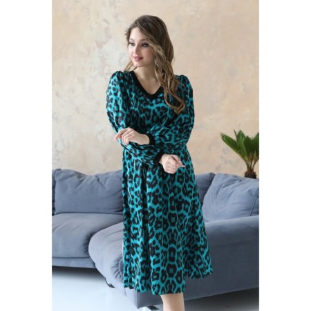Women's dress, size 42-13