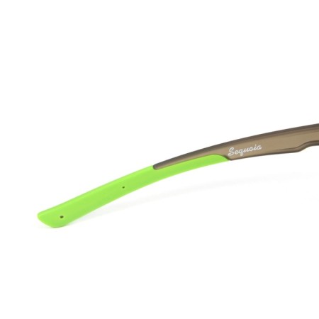 Polarization traces of Sequoia in the case, Grey with Ice Blue Revo-3