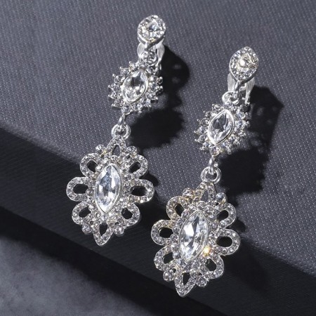 Clips "Openzer in rhinestones" Ellipse, white color in silver-3