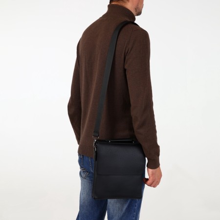 Male bag on the Textura valve, external pocket, black color-8