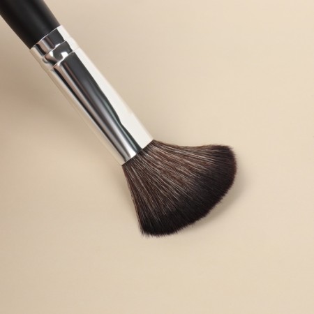 A set of makeup brushes "monogram", 7 objects, a cover on a button, golden color/black-5