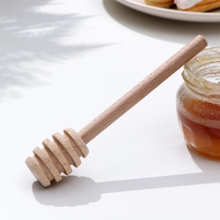 Spoon for honey beam-1