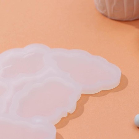 Form for candy "Cloud", silicone, 15 × 10.5 × 0.7 cm, 5 cells, white color-4