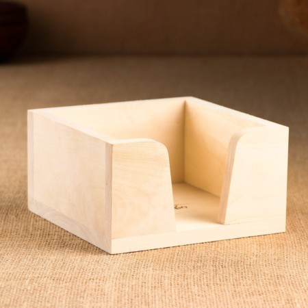 Square stand from linden, 15 × 15 × 8 cm