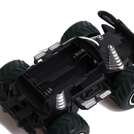 Dino radio -controlled jeep works on batteries, green color-4