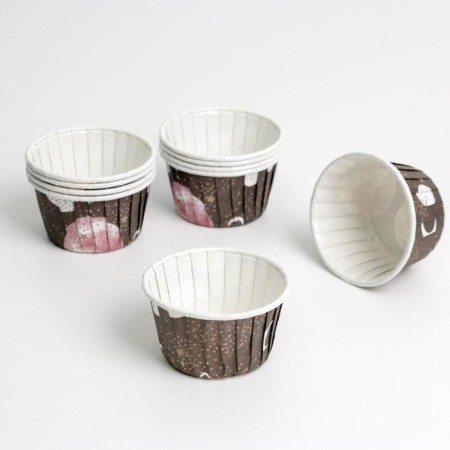 Form for baking cupcakes and cupcakes, confectionery packaging, “Cosmos: Cosmic”, 7 x 4 x 5 cm