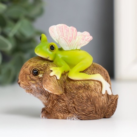 Polystone souvenir "Pyramid - rabbit, frog and butterfly" 6.3x6.7x4 cm-1