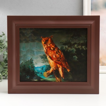 Key closed "Eagle owl" 26.5x31.5 cm nut