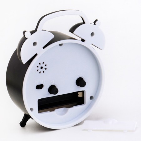 Clock - desktop an alarm clock, discrete move, D -8 cm, 8.5 x 12 cm, aa-2