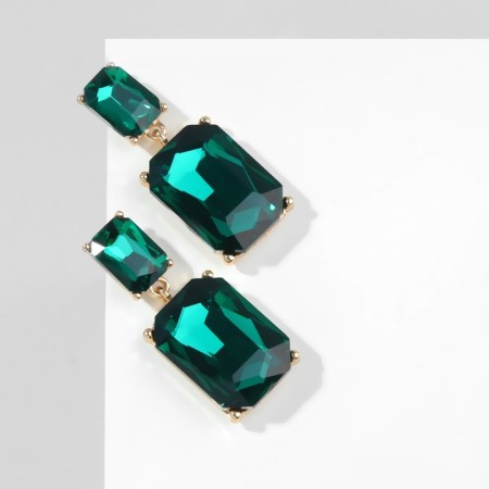Earrings with Cleo rhinestones classic, emerald color in gold-1