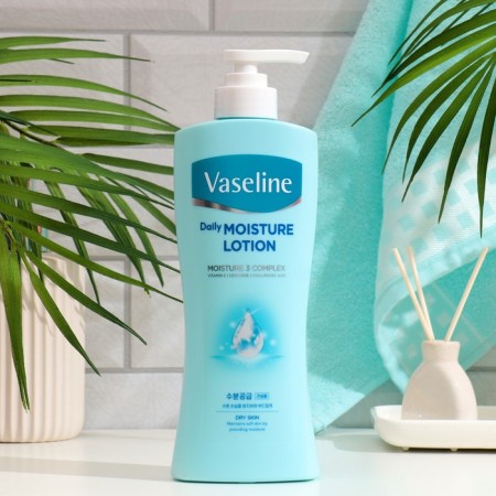 Vaseline lotion moisturizer for daily use, 450 ml