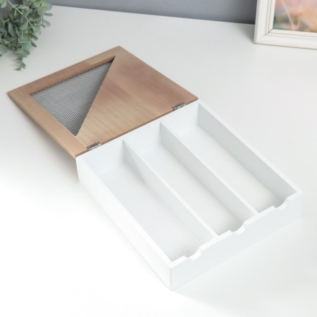Casket Wood with divisions "Dining objects" 26x24x6.5 cm-1