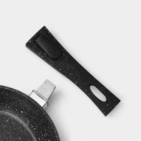 Fogging pan Magistro Dark, D = 20 cm, removable handle Soft-Touch, anti-stick coating, induction, black color-5