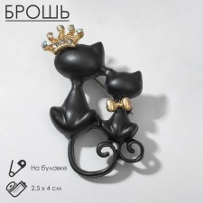 Brooch 
