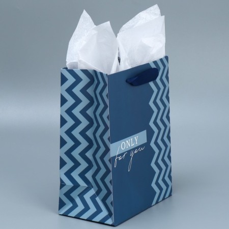 Gift package laminated with quiet, packaging, “only for you”, MS 18 x 23 x 10 cm-3