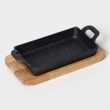 Cast iron pan 