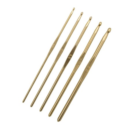 A set of hooks for knitting, aluminum, 2.5-5.0 mm-1