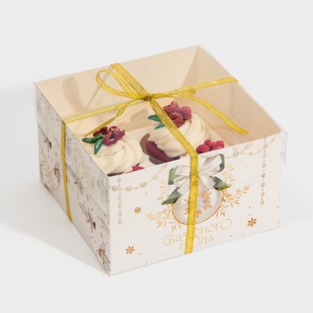 The box for the “white-golden” cupcake, 16 x 16 x 10 cm, New Year-2